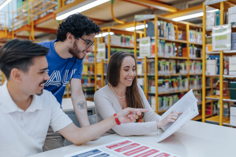 Beitragsbild für Wissenschaftliche Hilfskräfte