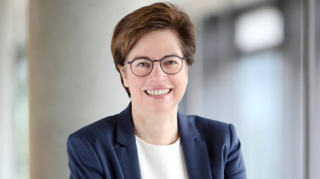 Prof. Dr. Nicole Koschate-Fischer – Lehrstuhlinhaberin